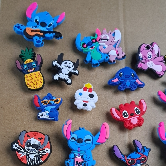 Stitch and Friends Jibbitz/Croc Charm Set 17 Pcs - Picture 3 of 4